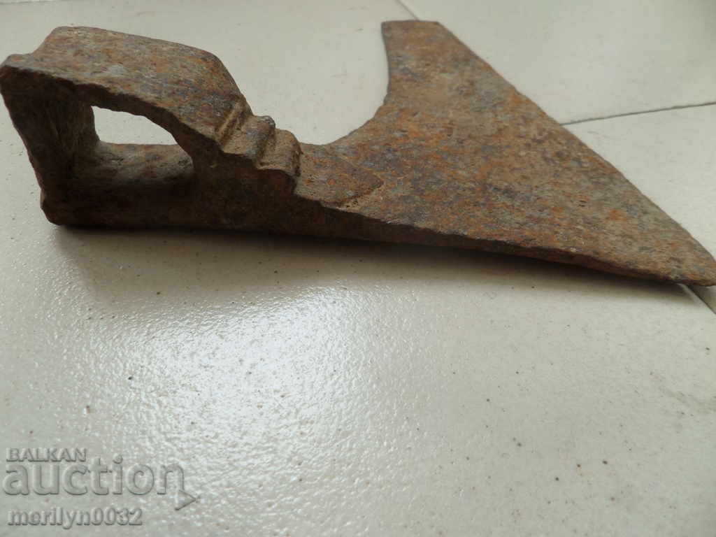 Old ax, curved toothed saber hat without gland - 5