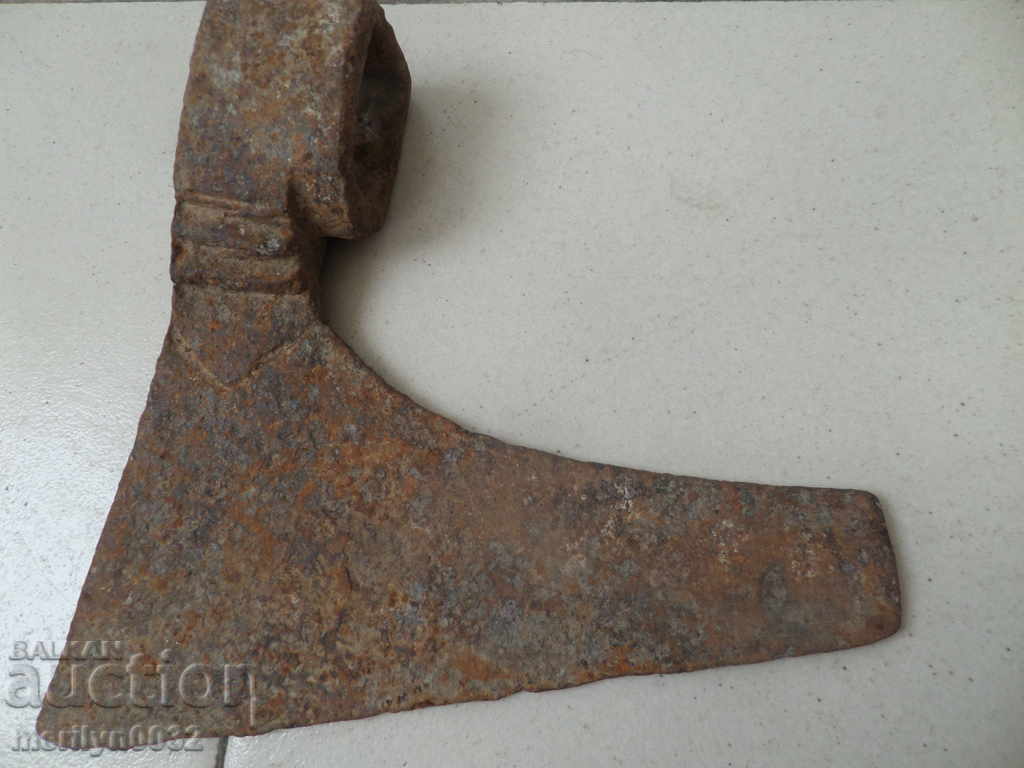 Old ax, curved toothed saber hat without gland - 7