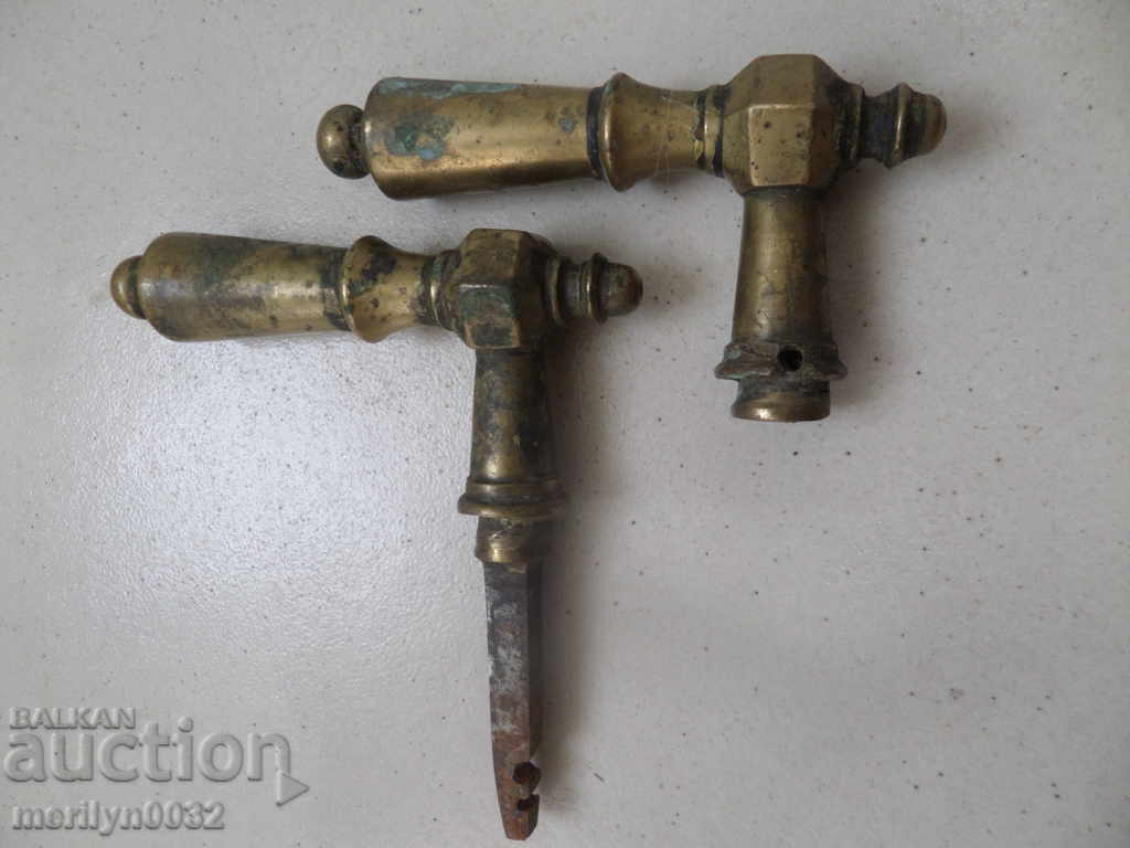 Brass handles for old lock handle handle handle latch with price 69.00 BGN | € 35.28 Brass handles for old lock handle handle handle latch with price 69.00 BGN | € 35.28