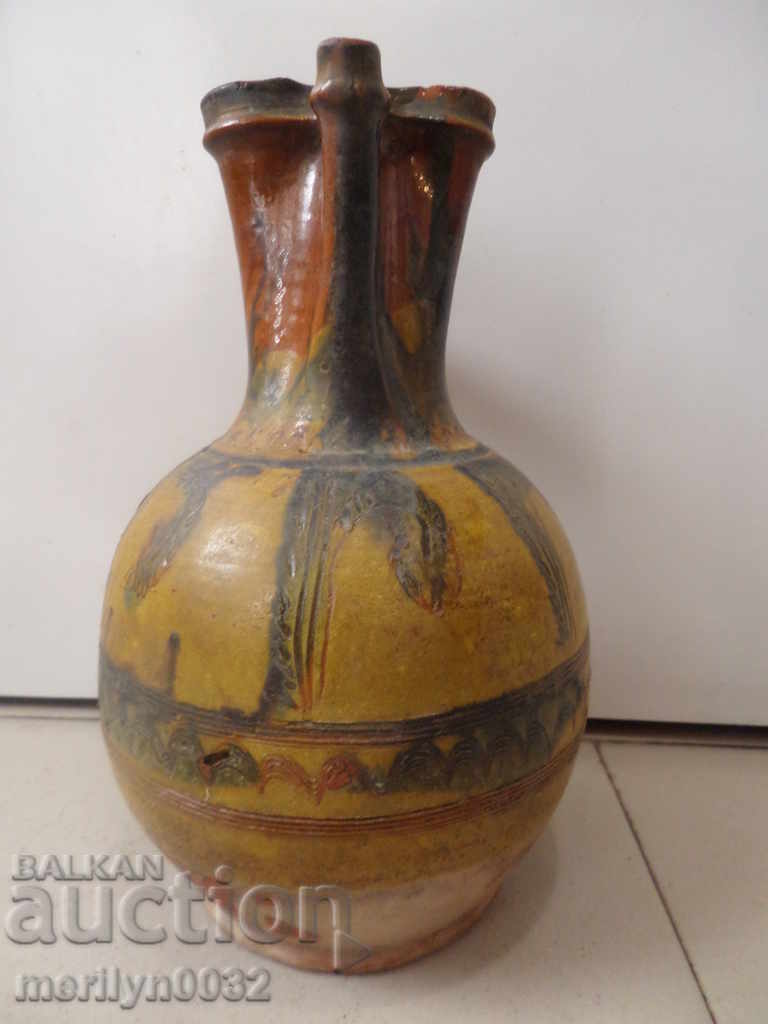 Coroana din secolul al XIX-lea, vechiul vechi, ceramica ceramică din ceramică