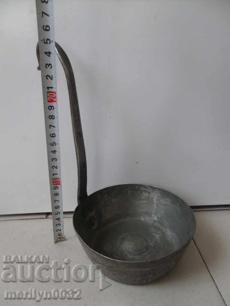 Παλιά κουτάλα χαλκού, τηγάνι, χαλκός, χάλκινο σκεύος, Yamaki με τιμή 69.00 BGN | € 35.28 Παλιά κουτάλα χαλκού, τηγάνι, χαλκός, χάλκινο σκεύος, Yamaki με τιμή 69.00 BGN | € 35.28