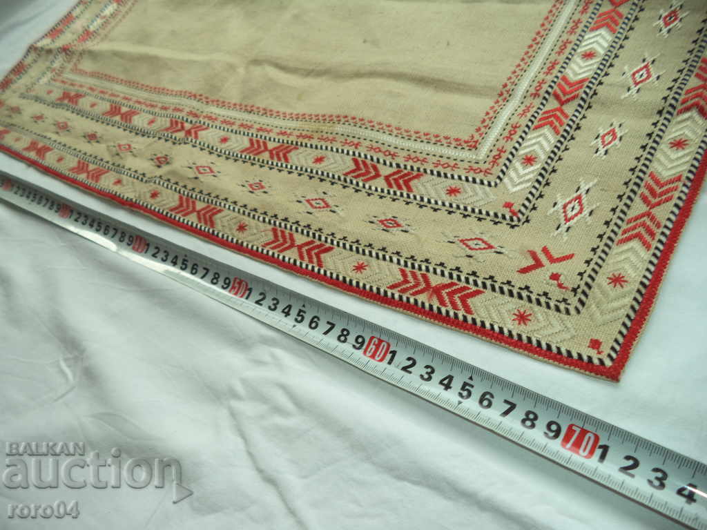 ROOF - WITH BULGARIAN NATIONAL SEQUINS - 6 ROOF - WITH BULGARIAN NATIONAL SEQUINS - 6