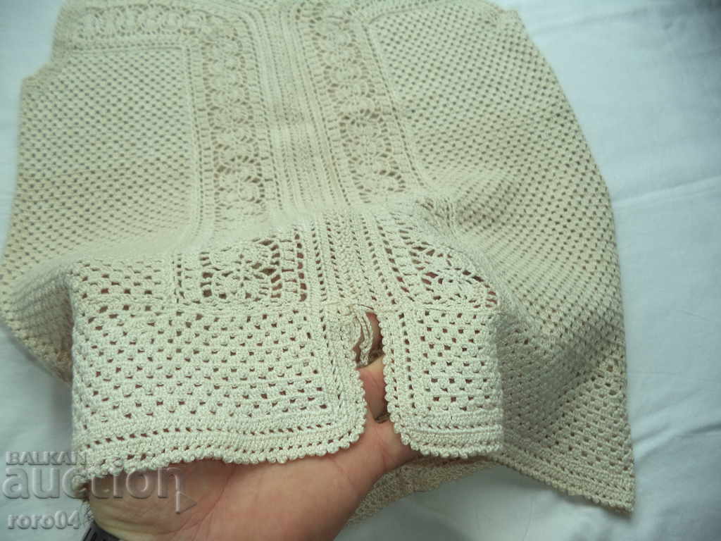 Licitație BLUZĂ TRICOTATĂ MÂNĂ SAMOKOVSKA