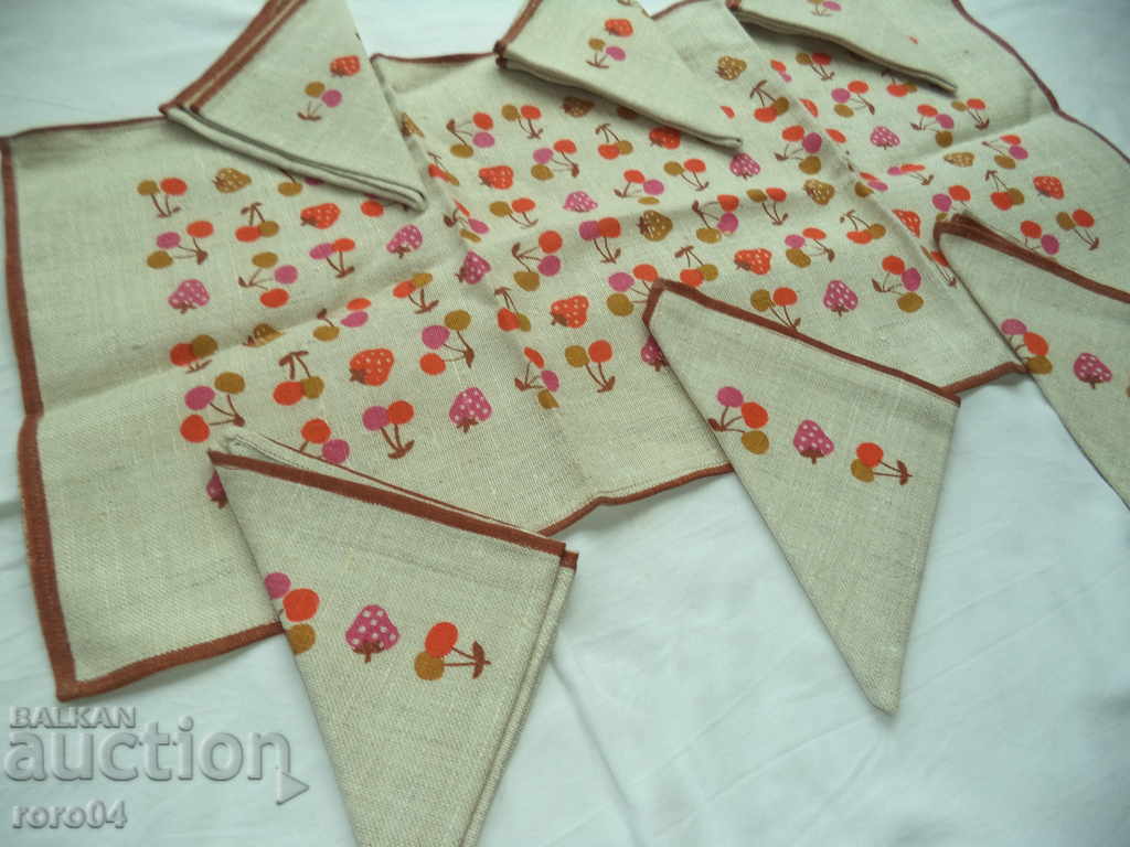 SHELVING WITH SIX SALFICIANS - PURE NEW with price 15.00 BGN | € 7.67 SHELVING WITH SIX SALFICIANS - PURE NEW with price 15.00 BGN | € 7.67