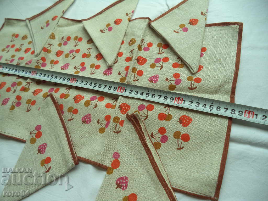 Auction SHELVING WITH SIX SALFICIANS - PURE NEW Auction SHELVING WITH SIX SALFICIANS - PURE NEW