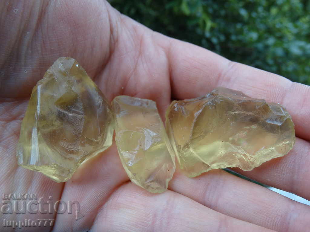 Livrarea citrin mineral lot natural 3 bucăți Livrarea citrin mineral lot natural 3 bucăți