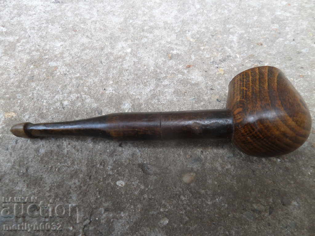 Old wooden pipe, chibuk, kalyumet with price 25.00 BGN | € 12.78 Old wooden pipe, chibuk, kalyumet with price 25.00 BGN | € 12.78
