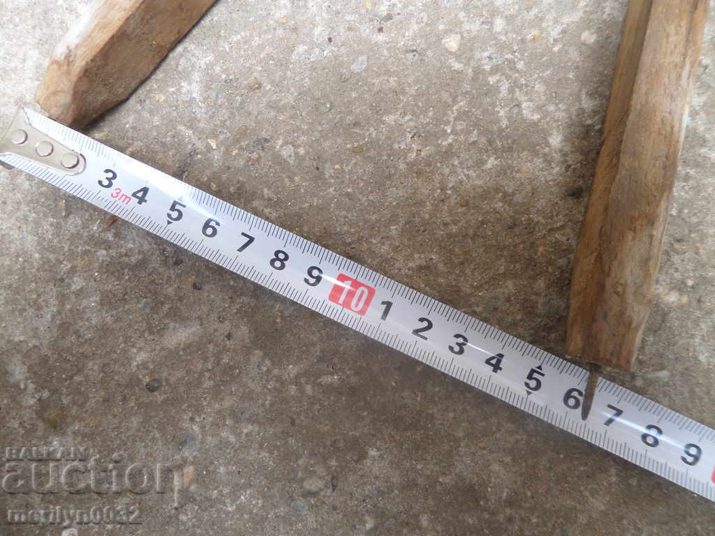 Old carpentry, wood, wooden, primitive - 6