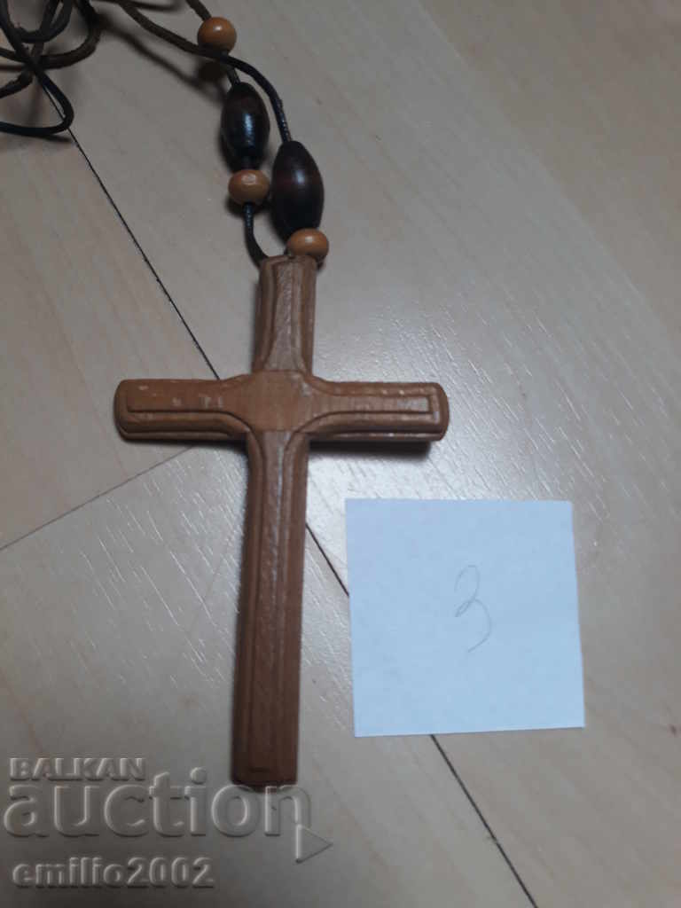 Παλιός βιβλικός ξύλινος σταυρός
