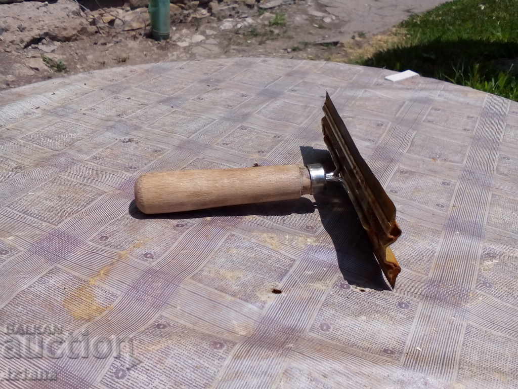 Auction An old wiper Auction An old wiper