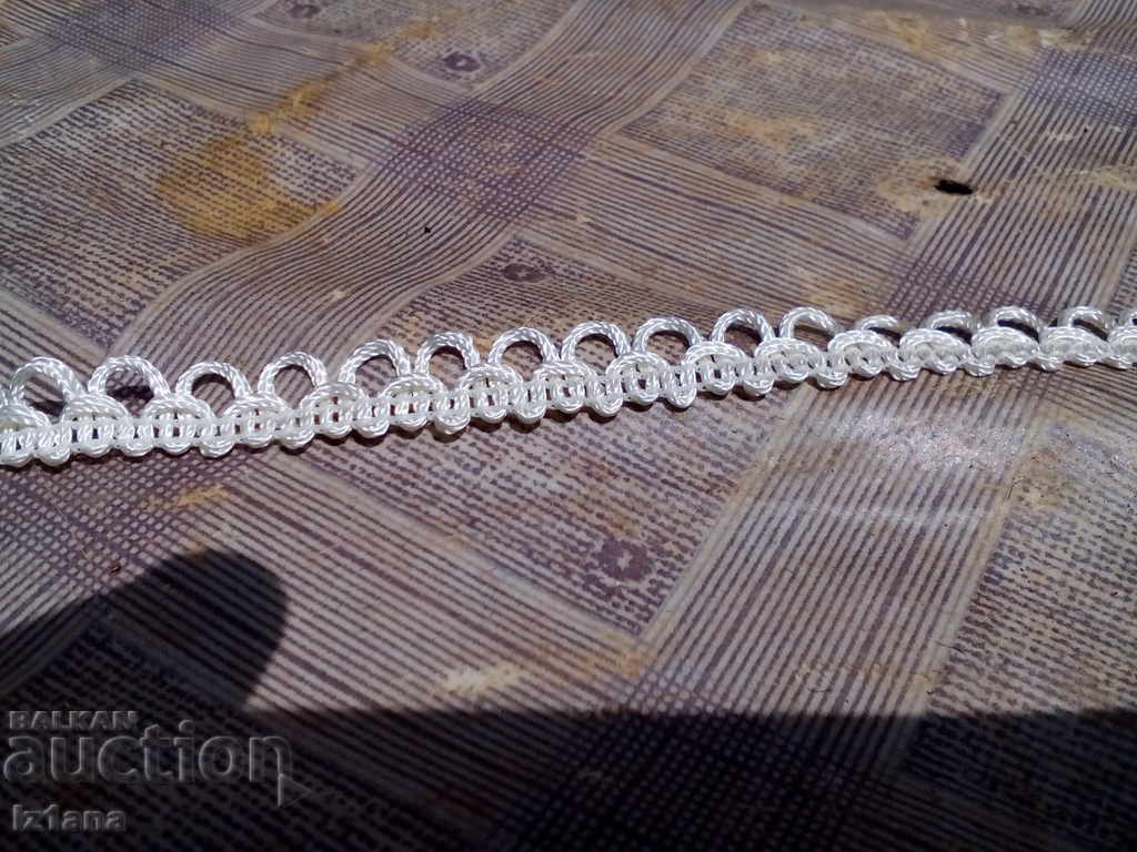 Auction Old lace Auction Old lace