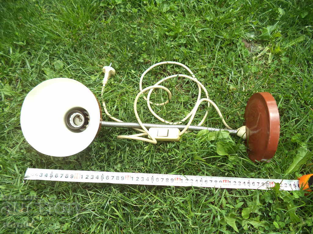 Delivery of OLD CROWN LAMP Delivery of OLD CROWN LAMP