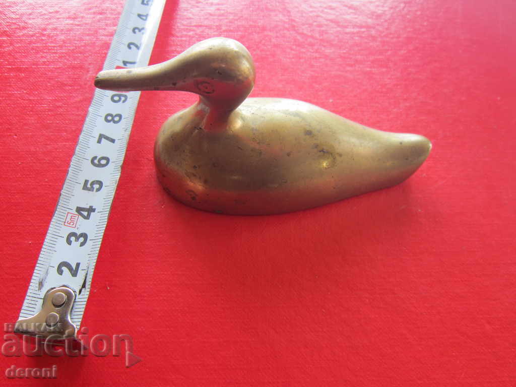 Figurina din figurina de bronz din rasa veche cu preț 25.00 BGN | € 12.78