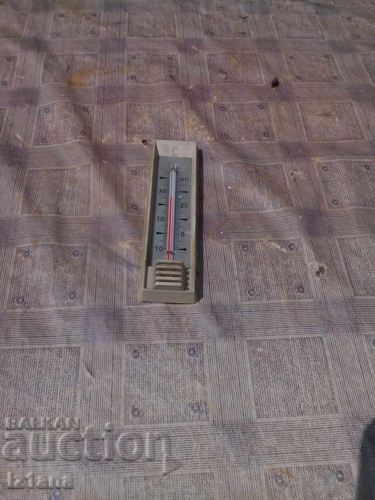 termometru camera veche