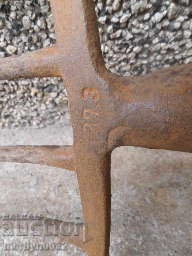 Old villa, wrought iron instrument - 5 Old villa, wrought iron instrument - 5