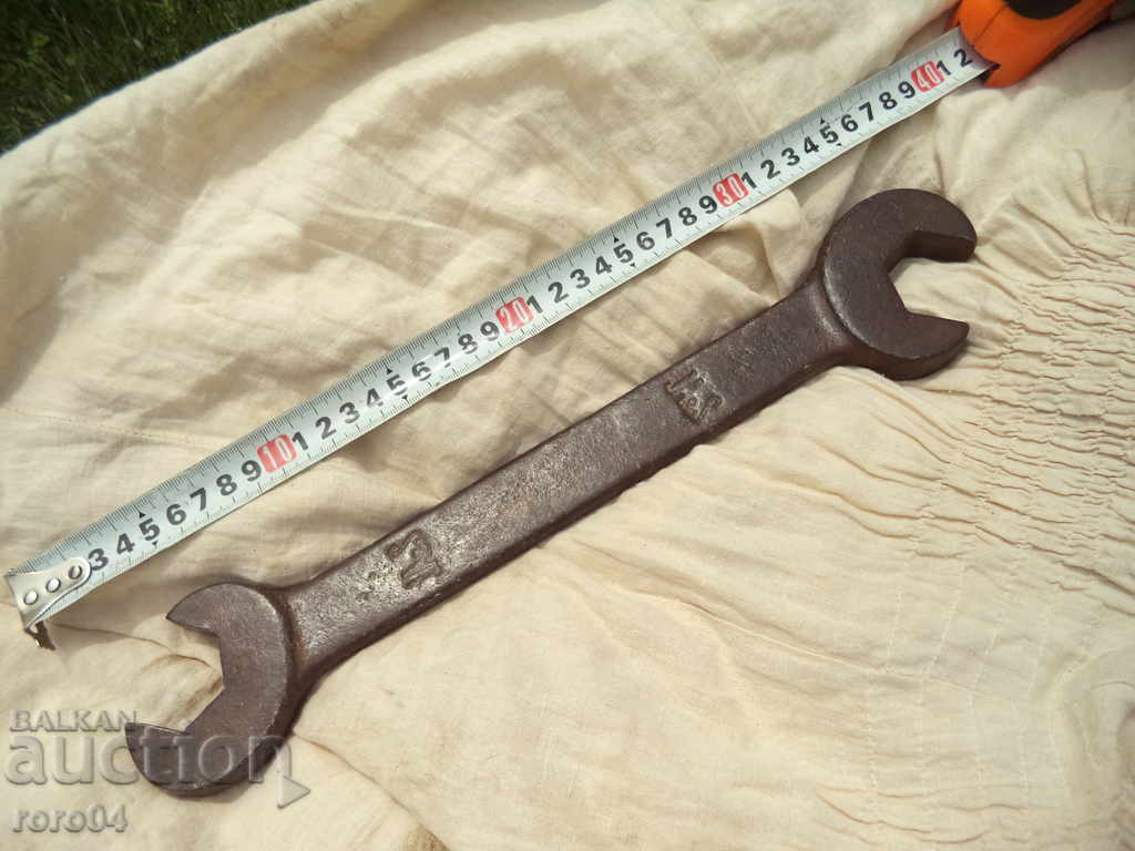 AMERICAN BOMBANDHIRE BUTTERFLY B-17 Flying Fortres with price 66.60 BGN | € 34.05 AMERICAN BOMBANDHIRE BUTTERFLY B-17 Flying Fortres with price 66.60 BGN | € 34.05