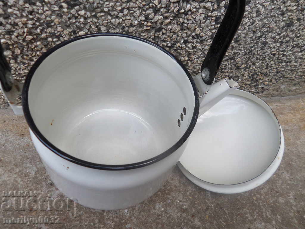 Delivery of Enameled teapot from the Sotsa, a vessel with enamel, USSR Delivery of Enameled teapot from the Sotsa, a vessel with enamel, USSR