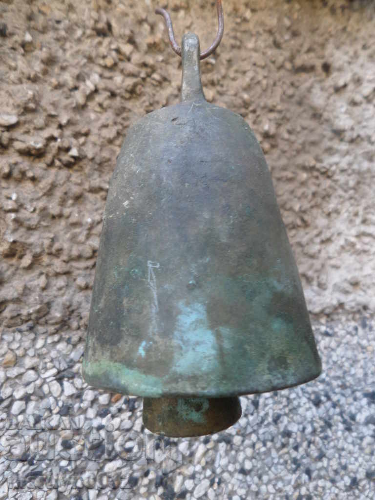 Ottoman bronze chan, clapper, bell, bell with price 95.00 BGN | € 48.57 Ottoman bronze chan, clapper, bell, bell with price 95.00 BGN | € 48.57