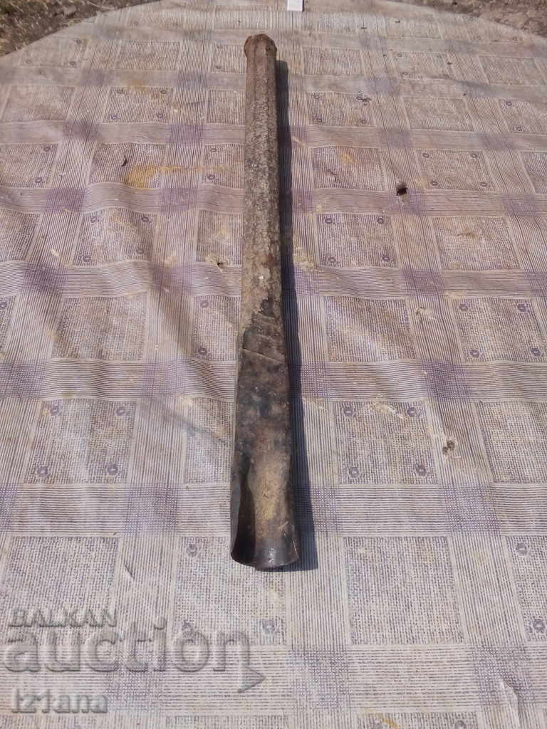 Auction  An old forged tool, chisel