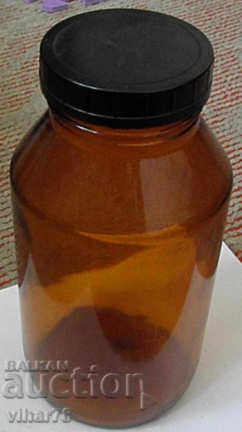 Borcan farmaceutic vechi