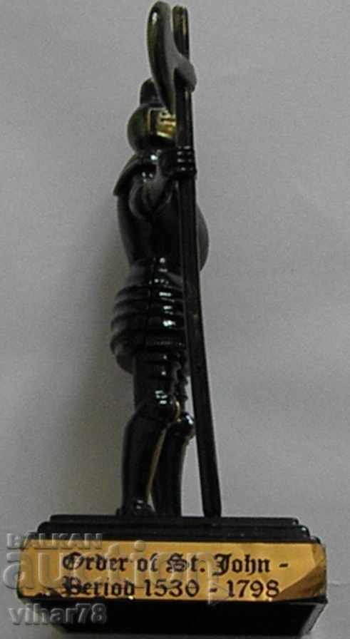 Licitație VECHI JUCĂRIE PENTRU COPII SOLDAT DE METAL