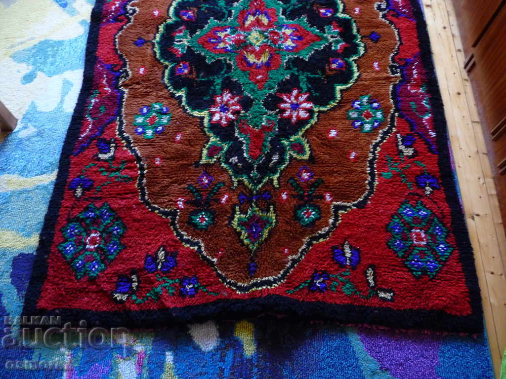 Old rusty carpet ruby with price 155.00 BGN | € 79.25