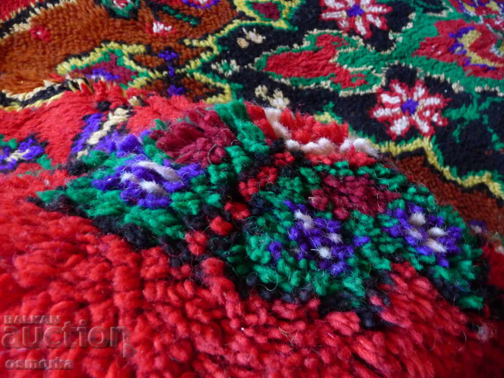 Old rusty carpet ruby - 7