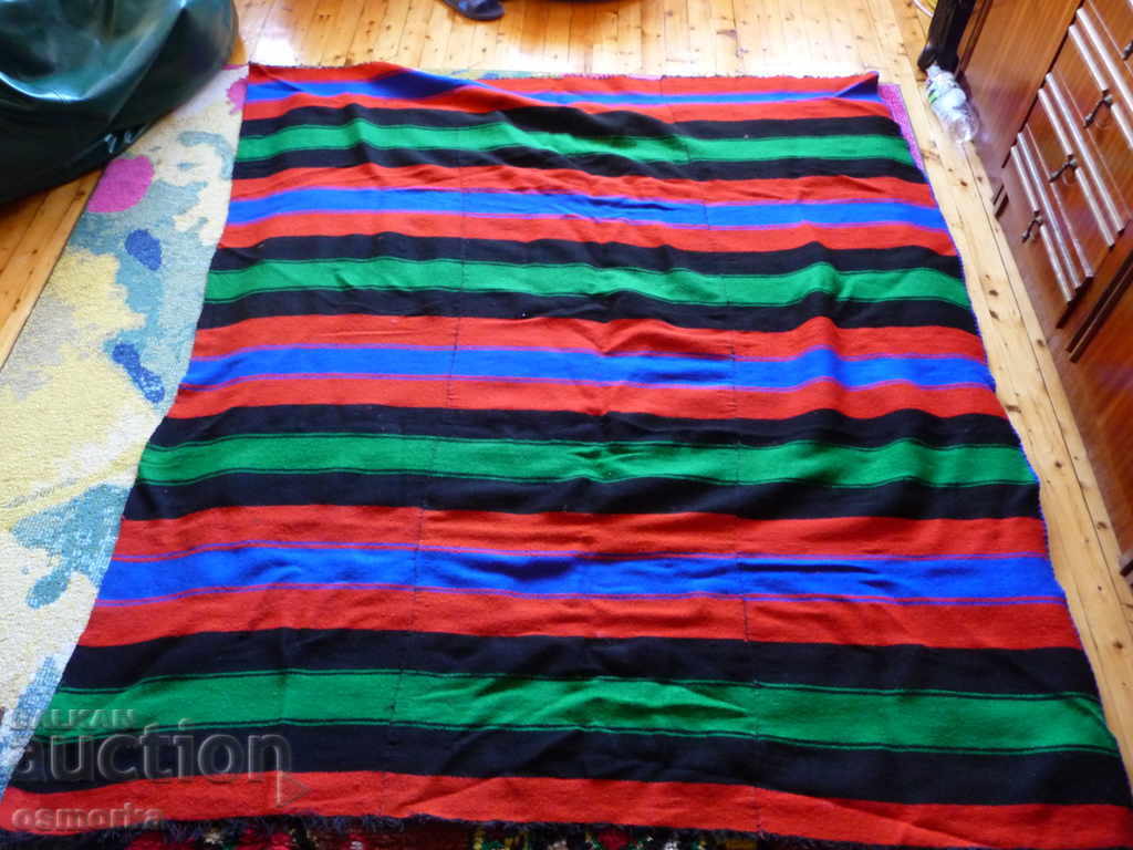 Стар килим пътека с цена 55.00 лв. | € 28.12 Стар килим пътека с цена 55.00 лв. | € 28.12