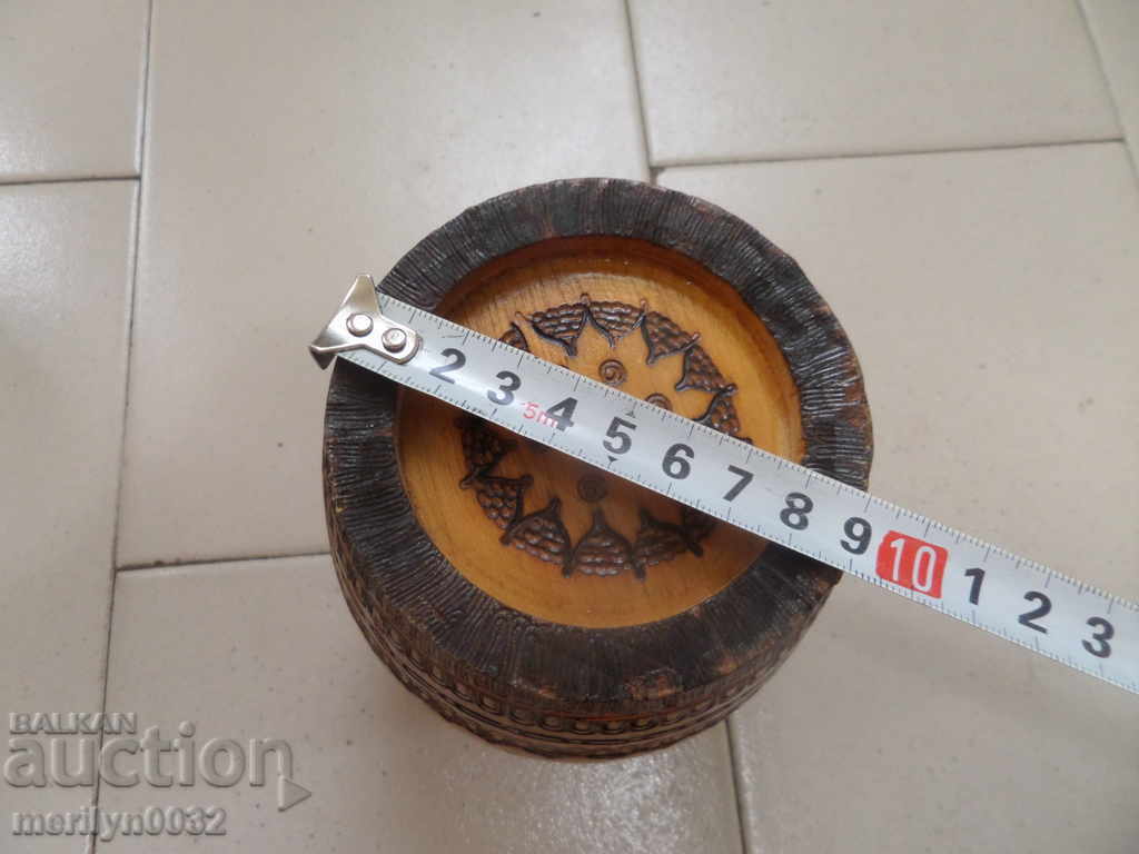 The storm, the barrel, the wooden, pewter cookie - 6