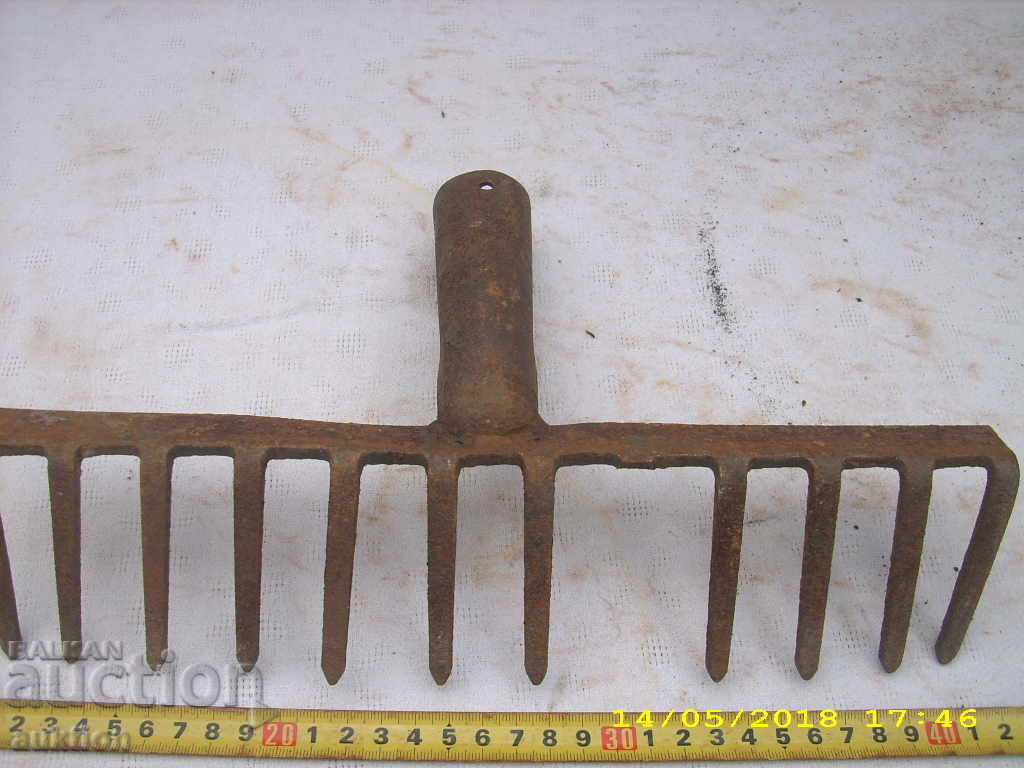 STABLE CABBAGE CLEANING CURVE with price 6.99 BGN | € 3.57 STABLE CABBAGE CLEANING CURVE with price 6.99 BGN | € 3.57