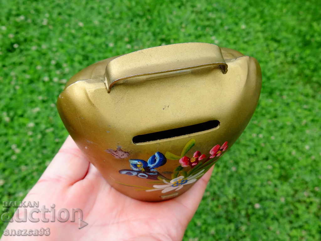 Swiss Chan, Cotton Piggy Bank - 6 Swiss Chan, Cotton Piggy Bank - 6