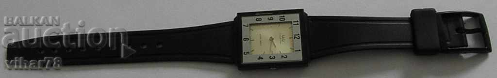 Delivery of MEN'S QUARTZ WATCH Q§Q Delivery of MEN'S QUARTZ WATCH Q§Q