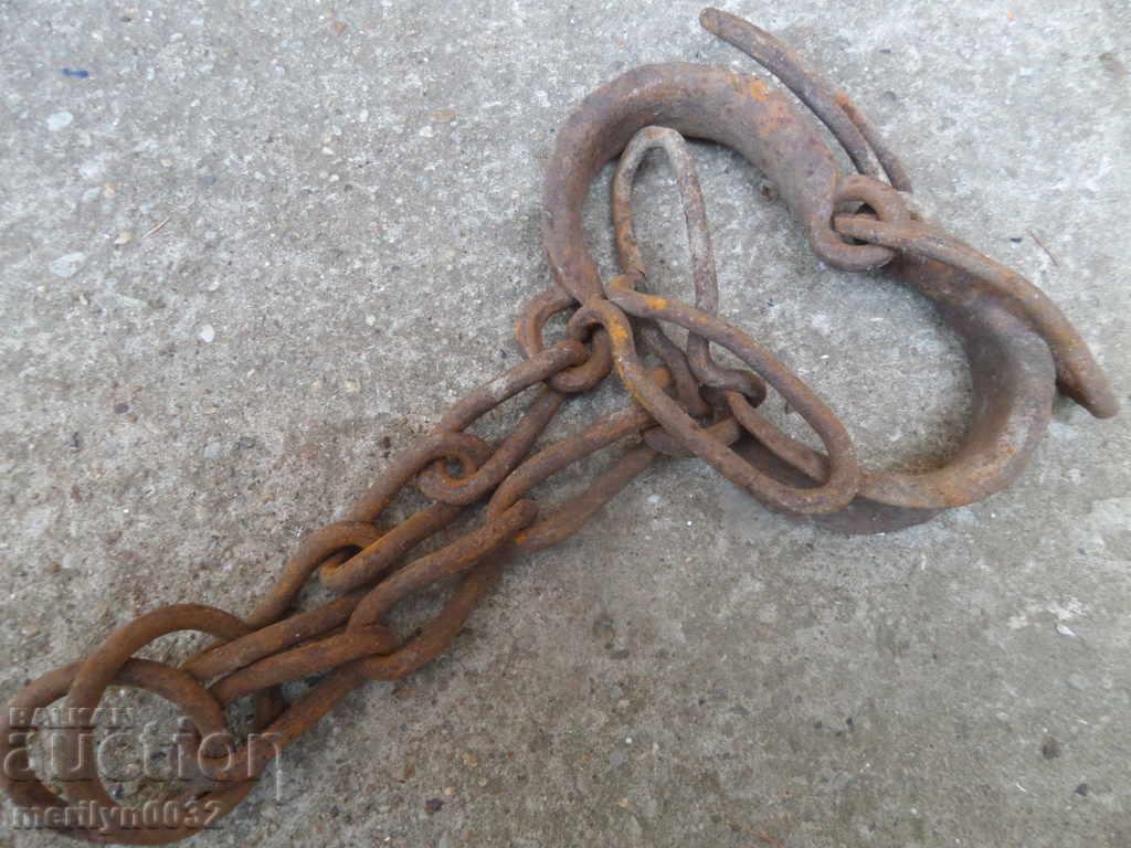 Auction Hand forged beads, prana, chain, wrought iron Auction Hand forged beads, prana, chain, wrought iron