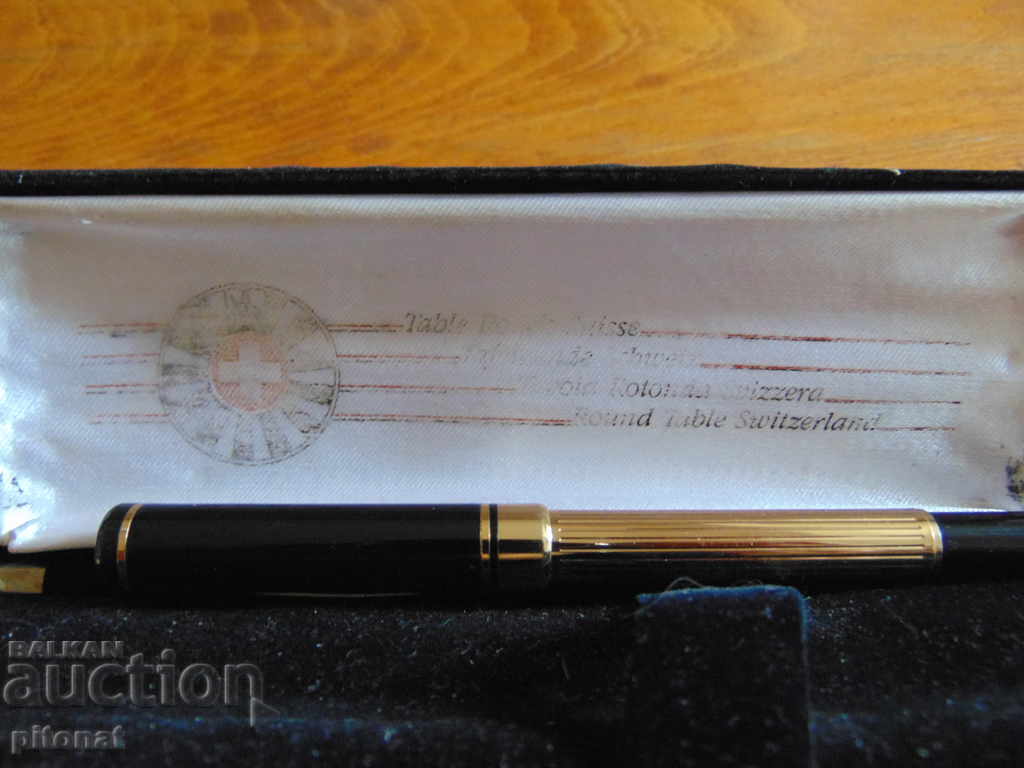 Auction Collector pen + box Auction Collector pen + box