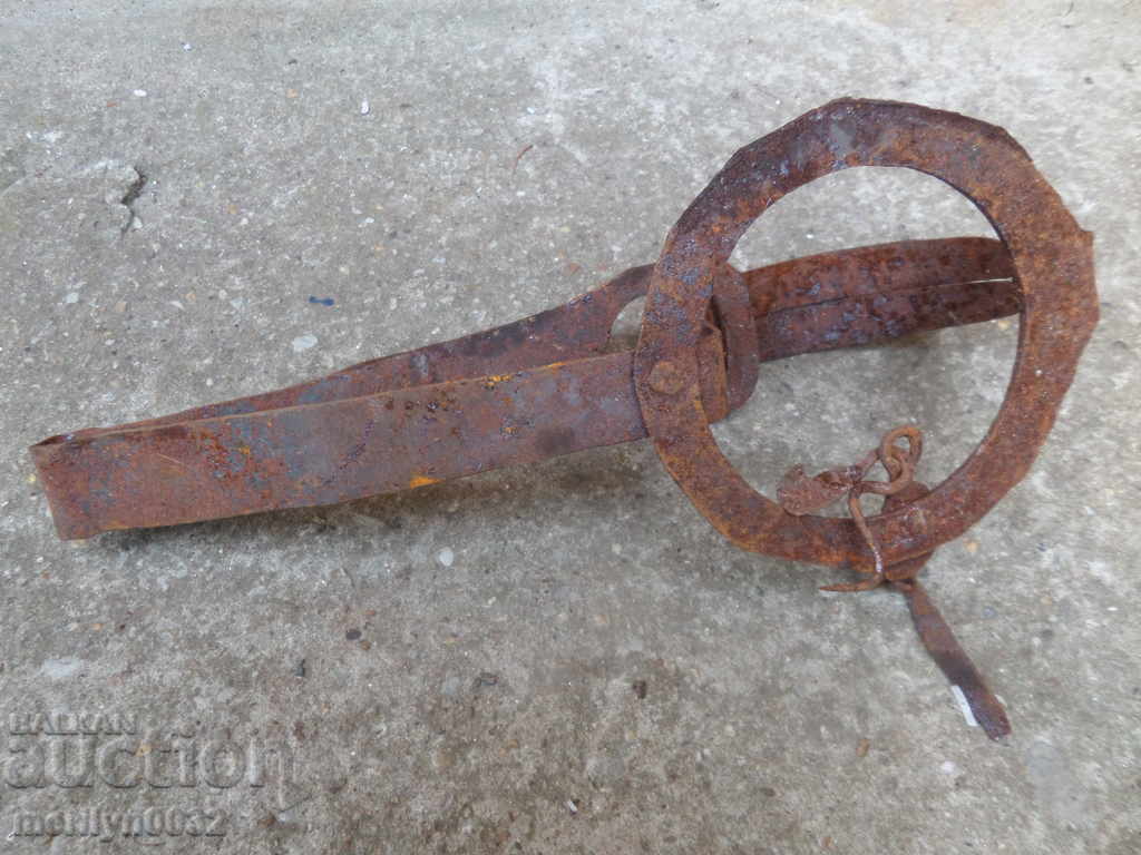 Hand-wrought trap wrought iron with price 49.00 BGN | € 25.05 Hand-wrought trap wrought iron with price 49.00 BGN | € 25.05