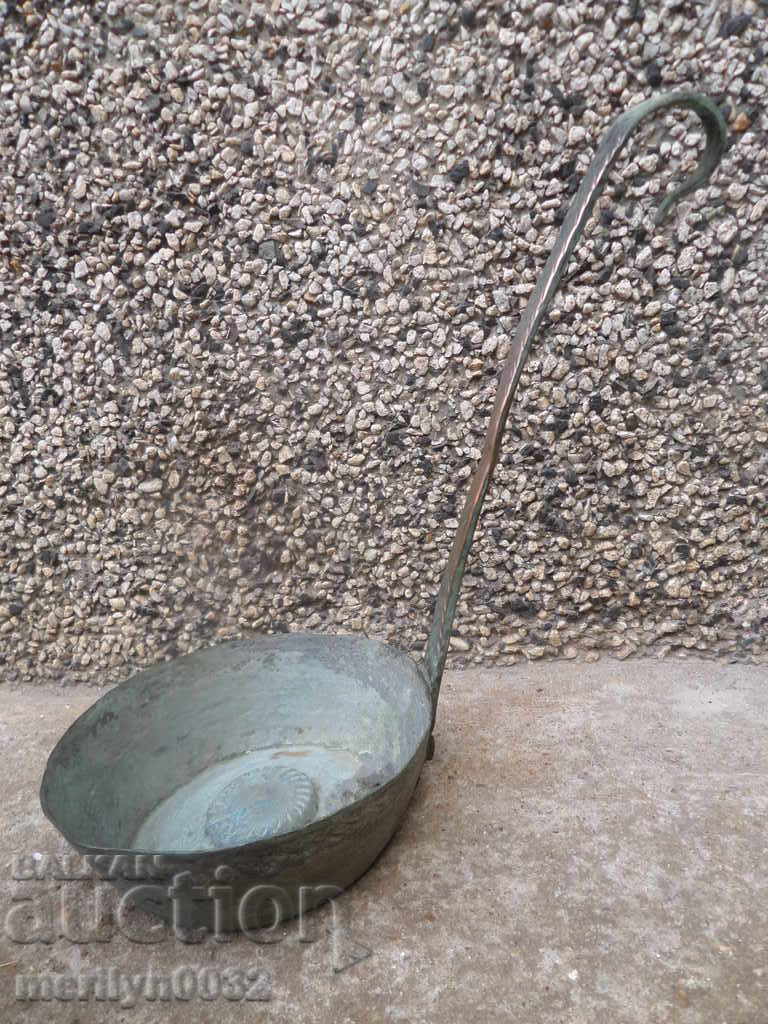 Стар меден черпак, тиган, бакър, меден съд, ямак