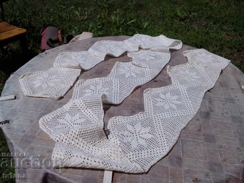 Auction Old lace Auction Old lace