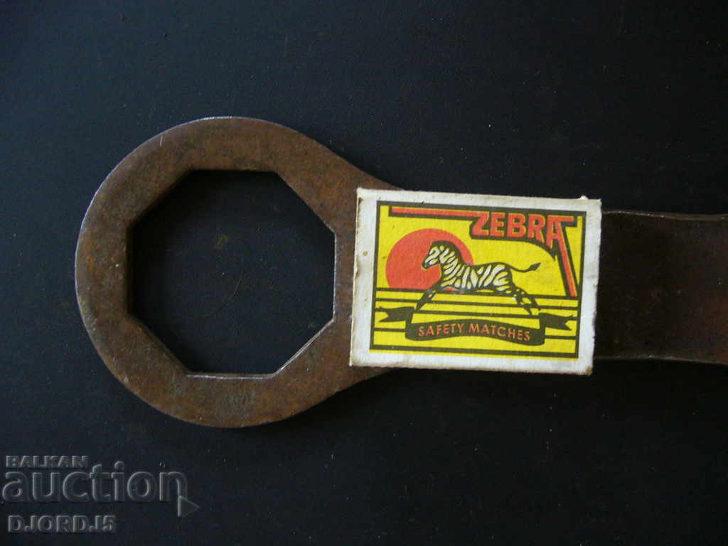 Old key hexagram - 6 Old key hexagram - 6