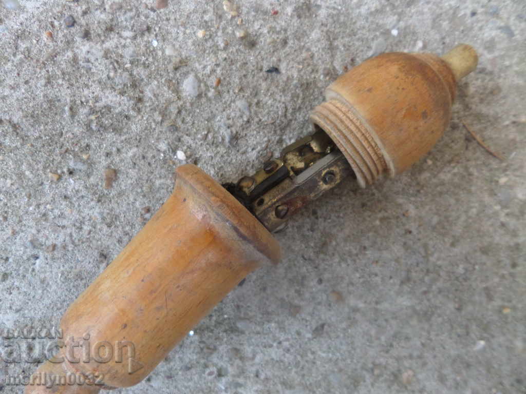 Button for a bell button breaker with a 2-wire cable - 6 Button for a bell button breaker with a 2-wire cable - 6