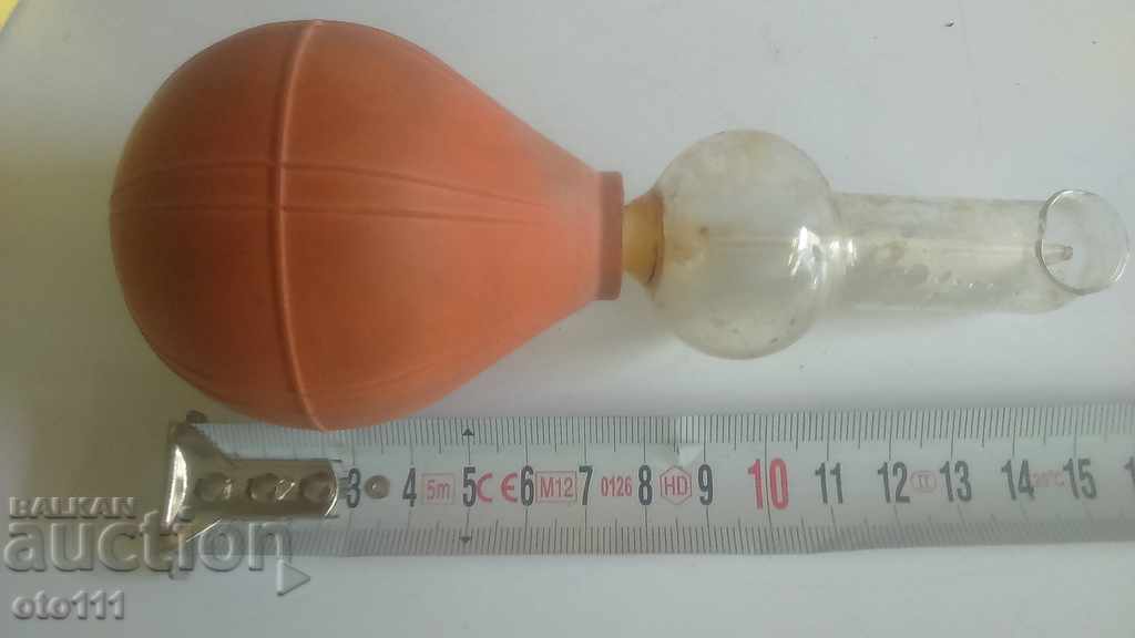 Auction OLD COSMETIC PUMP Auction OLD COSMETIC PUMP