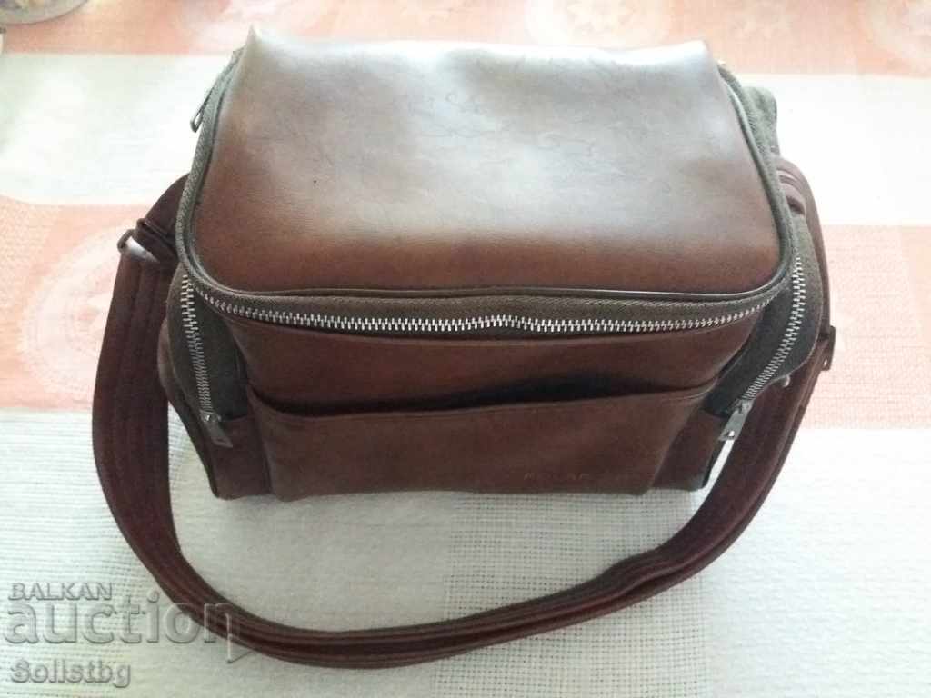 POIAROID 3000 camera. - 5 POIAROID 3000 camera. - 5