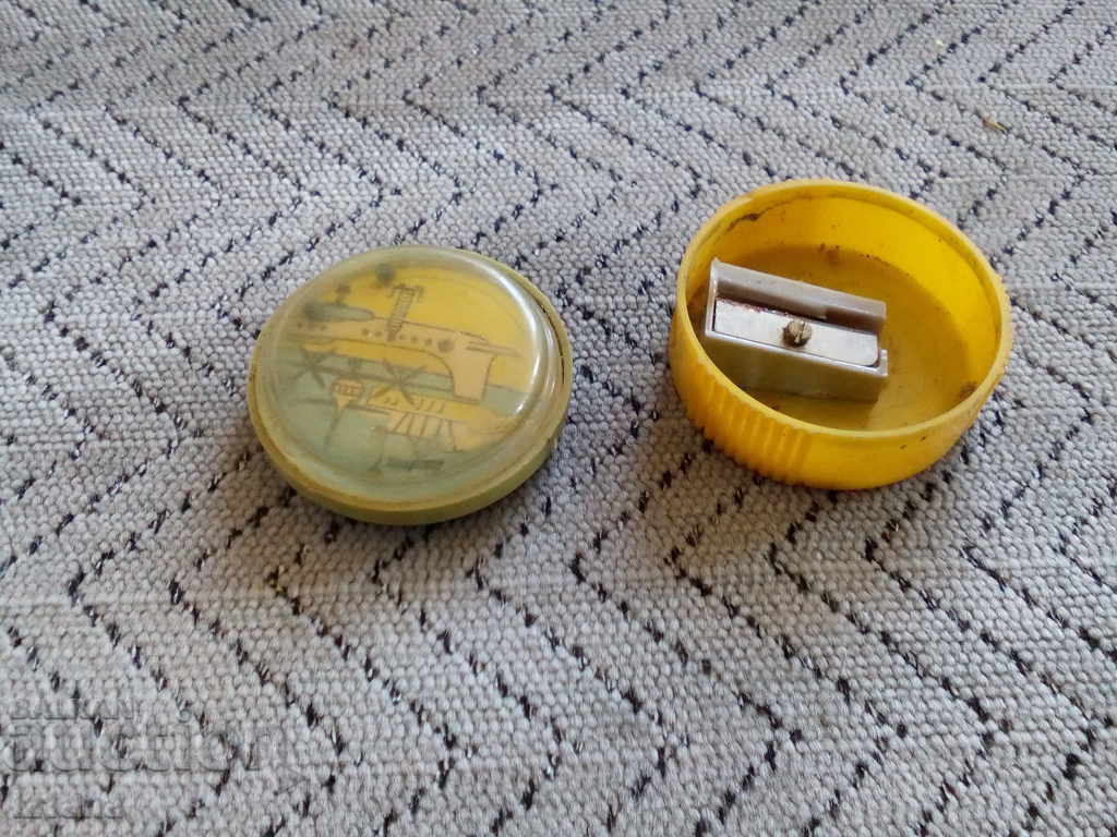 Auction Old scraper Auction Old scraper