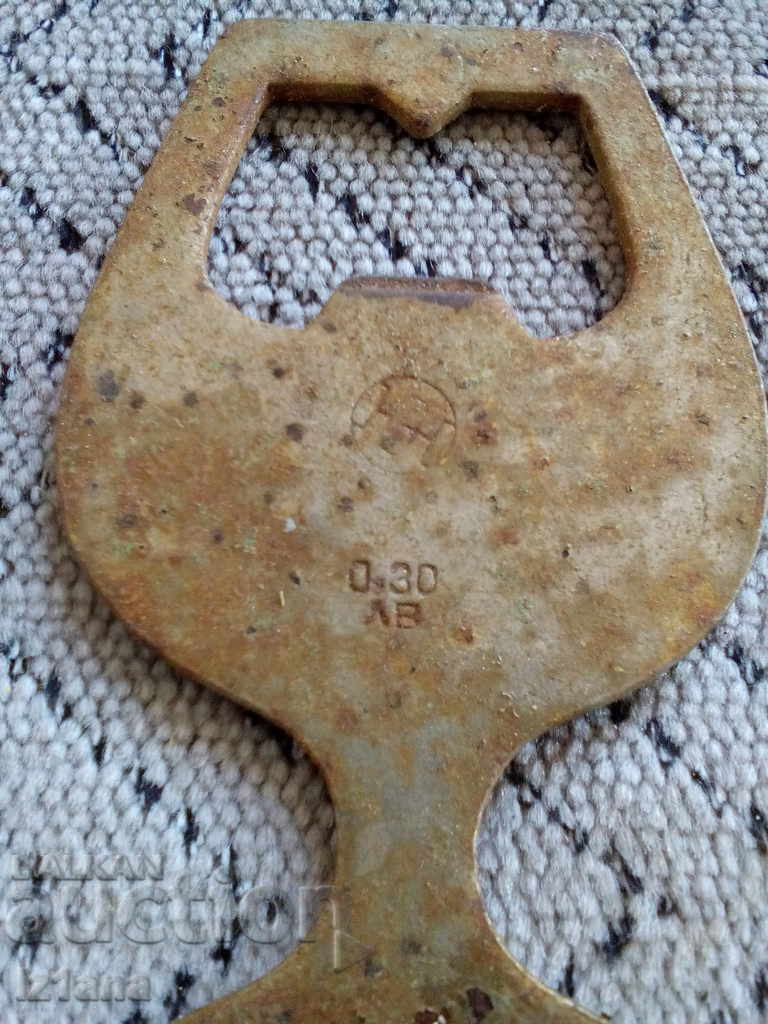 An old opener with price 5.00 BGN | € 2.56