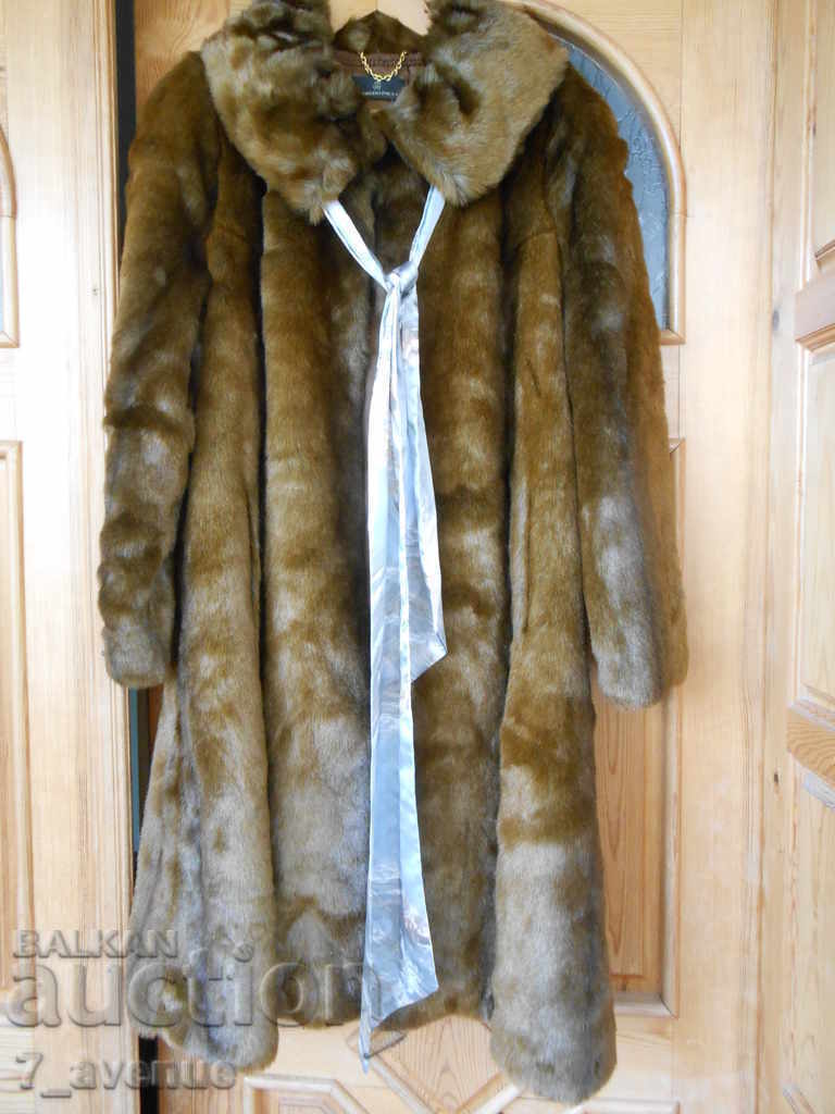 Etichetă de haină elegantă de designer: Alfredo Pauly New N 42