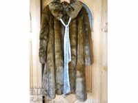 Дизайнерско елегантно палто Етикет: Alfredo Pauly, ново N 42