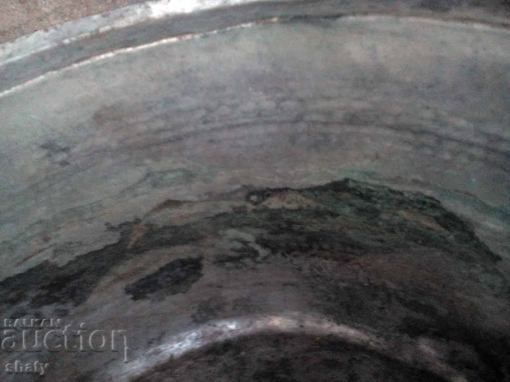 Large copper old pot. - 7 Large copper old pot. - 7
