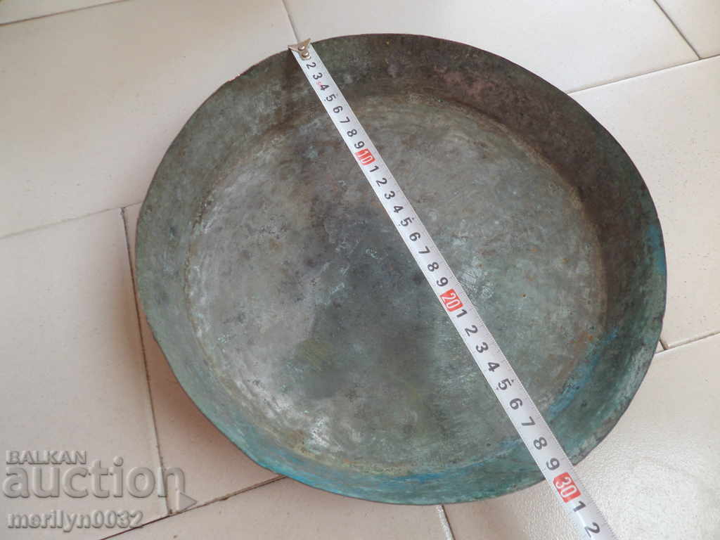 Delivery of Copper pot, tray, baker, blue Delivery of Copper pot, tray, baker, blue