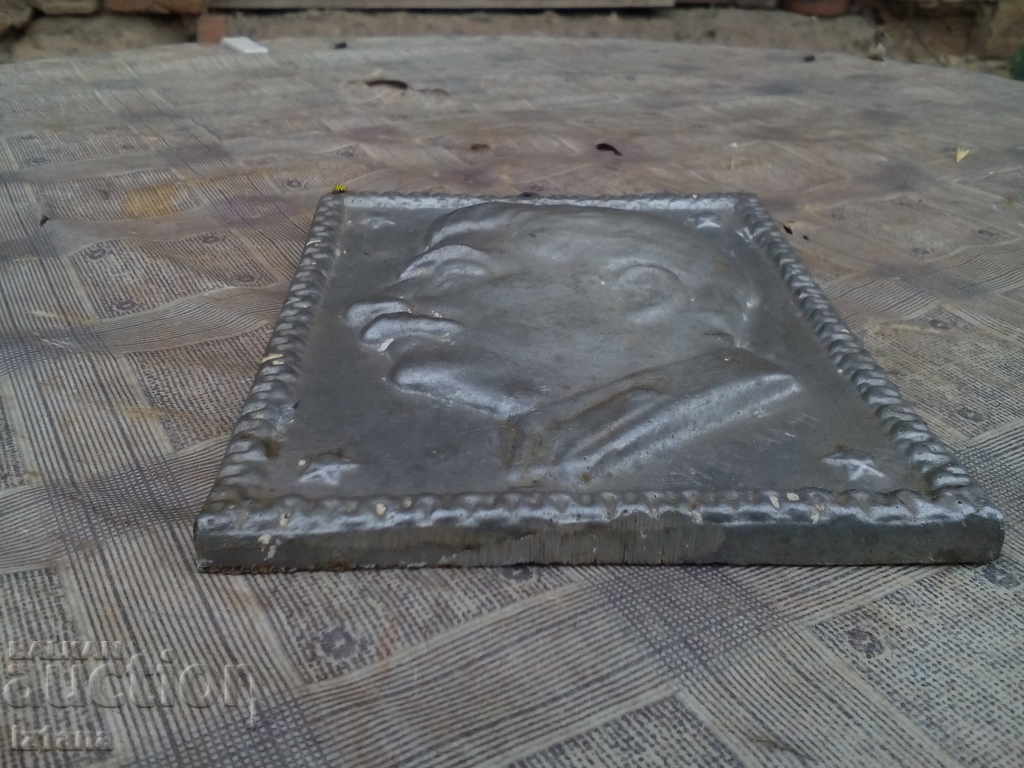 Metal cast STALIN with price 60.00 BGN | € 30.68