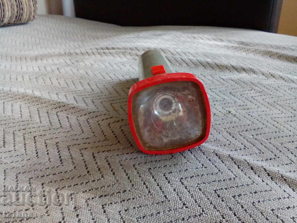 Παλαιό γερμανικό φανάρι, φακός ARTAS με τιμή 10.00 BGN | € 5.11