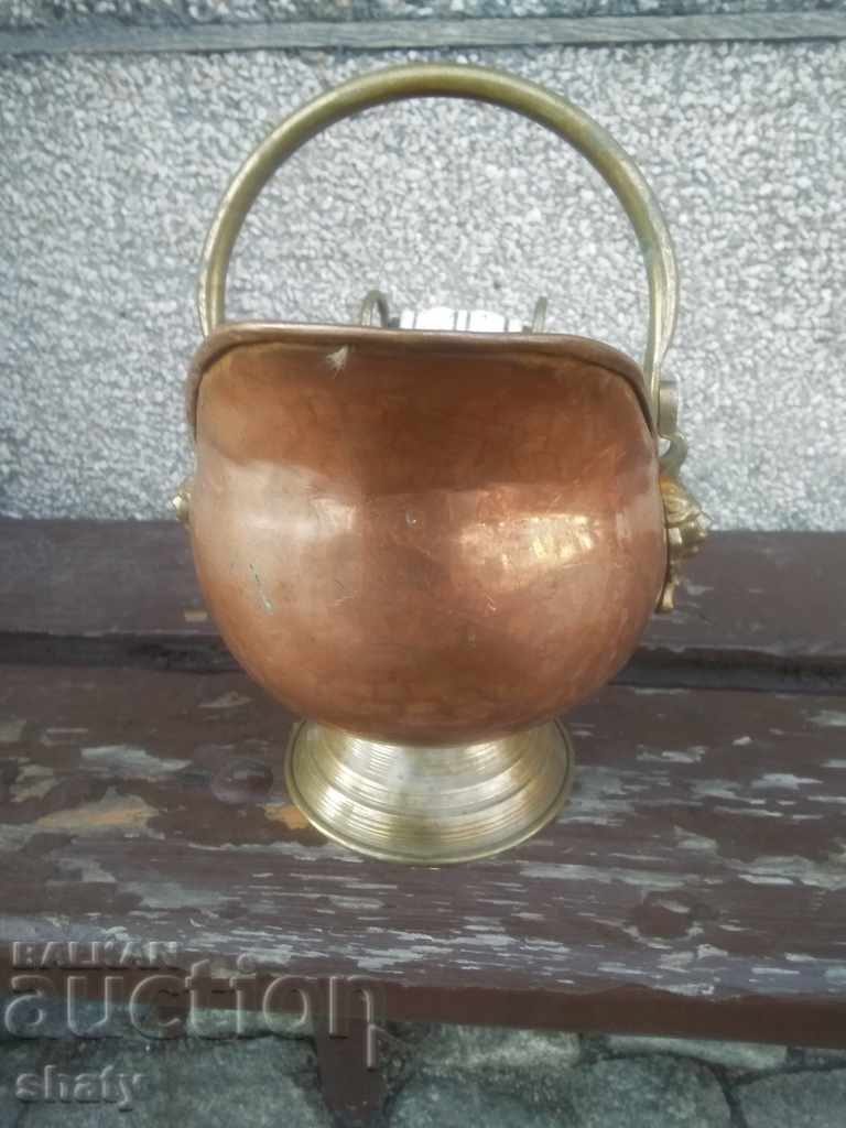 Доставка на Стар Бронзов Съд Доставка на Стар Бронзов Съд